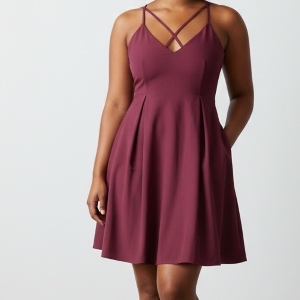 Elia Cher Burgundy Fit & Flare Dress Crisscross Straps 12‎ XL party romantic